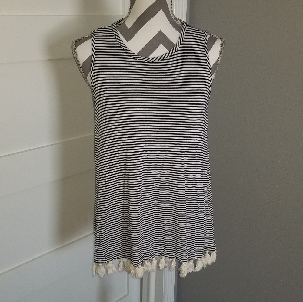 Fringe Tank